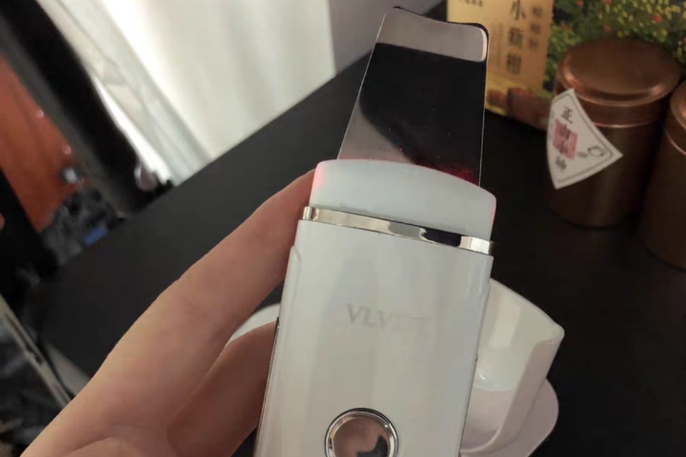 Beauty Electric Blackhead Remover