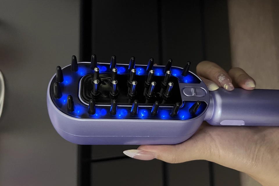 Electric scalp care device