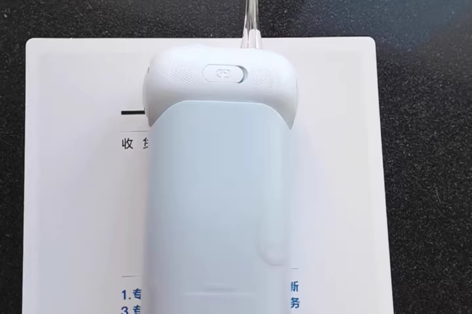 Electric smart water flosser