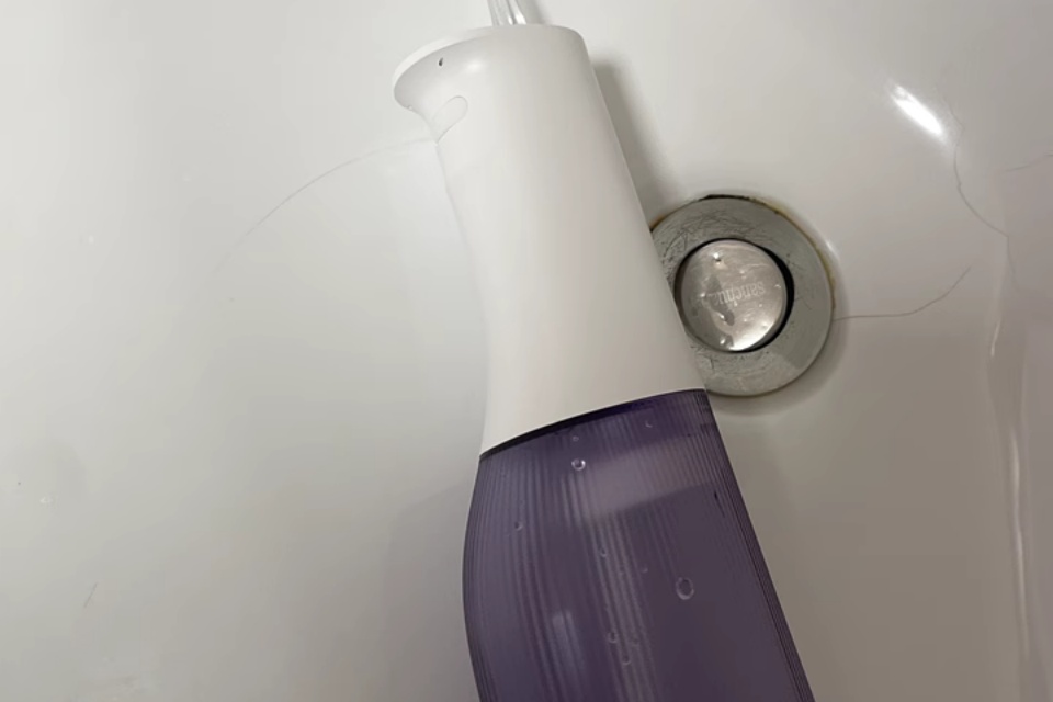 Electric smart water flosser
