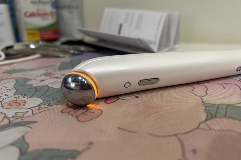 Eye massage stick