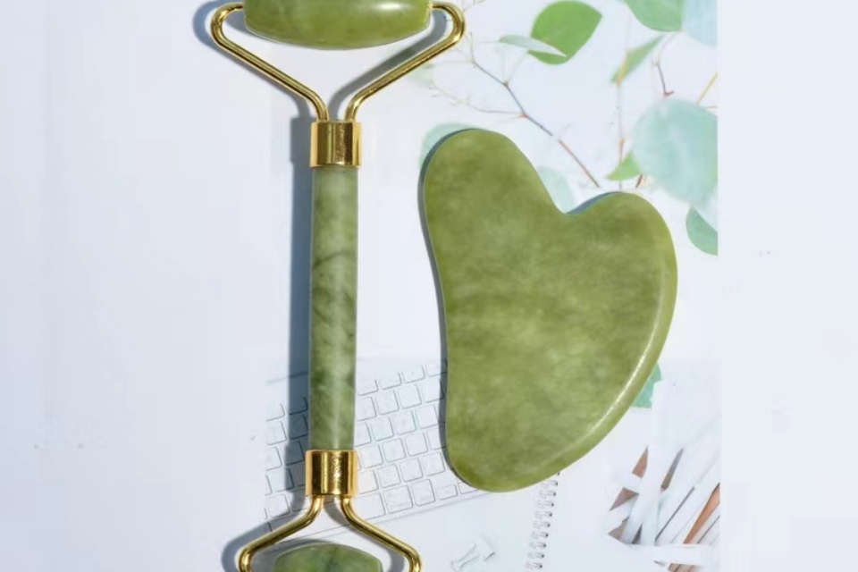Face Rollers & Gua Sha