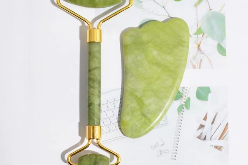 Face Rollers & Gua Sha