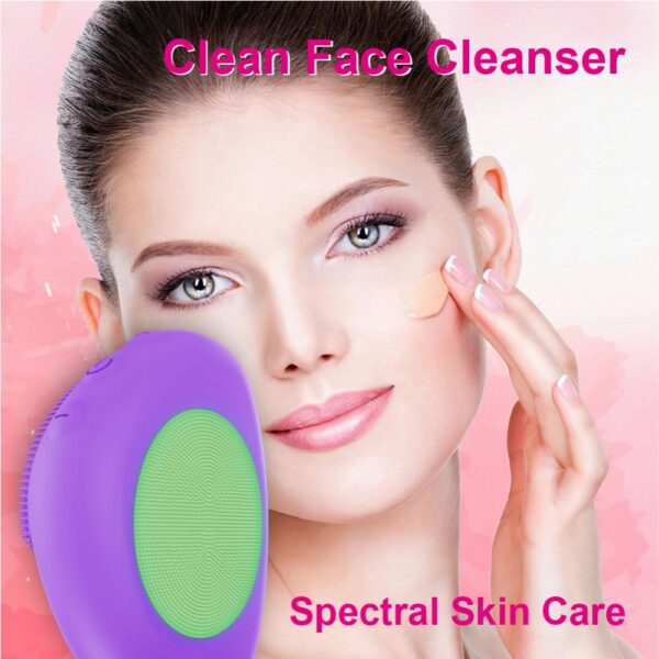 Facial Cleansing Brush
