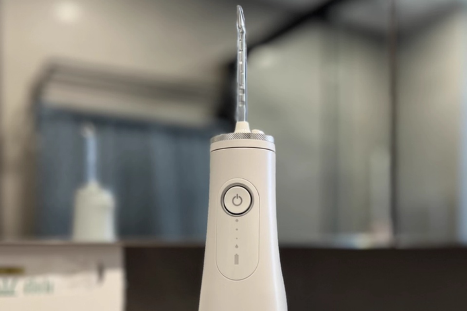 Water floss